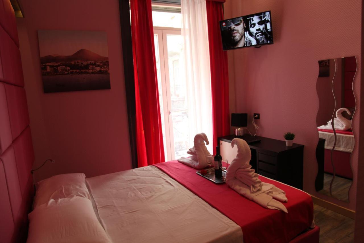 Dolce Vita Rooms & Breakfast Νάπολη Εξωτερικό φωτογραφία