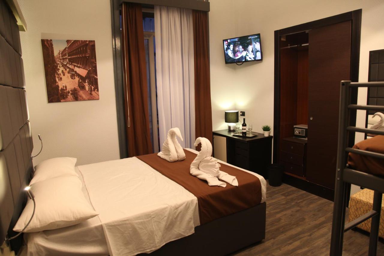 Dolce Vita Rooms & Breakfast Νάπολη Εξωτερικό φωτογραφία