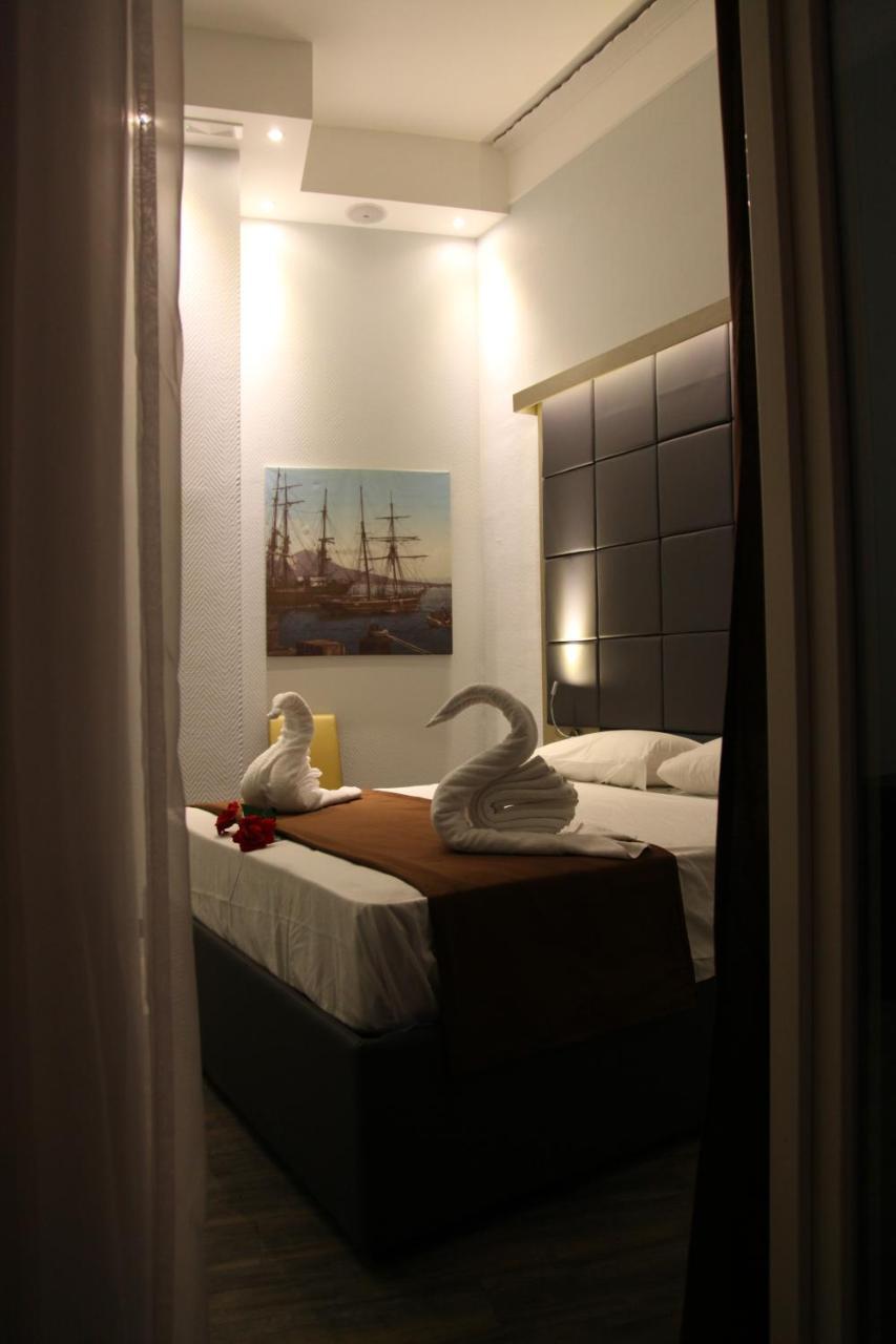 Dolce Vita Rooms & Breakfast Νάπολη Εξωτερικό φωτογραφία