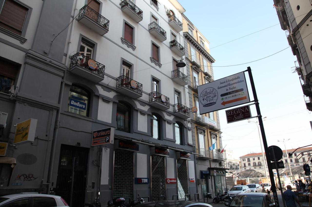 Dolce Vita Rooms & Breakfast Νάπολη Εξωτερικό φωτογραφία