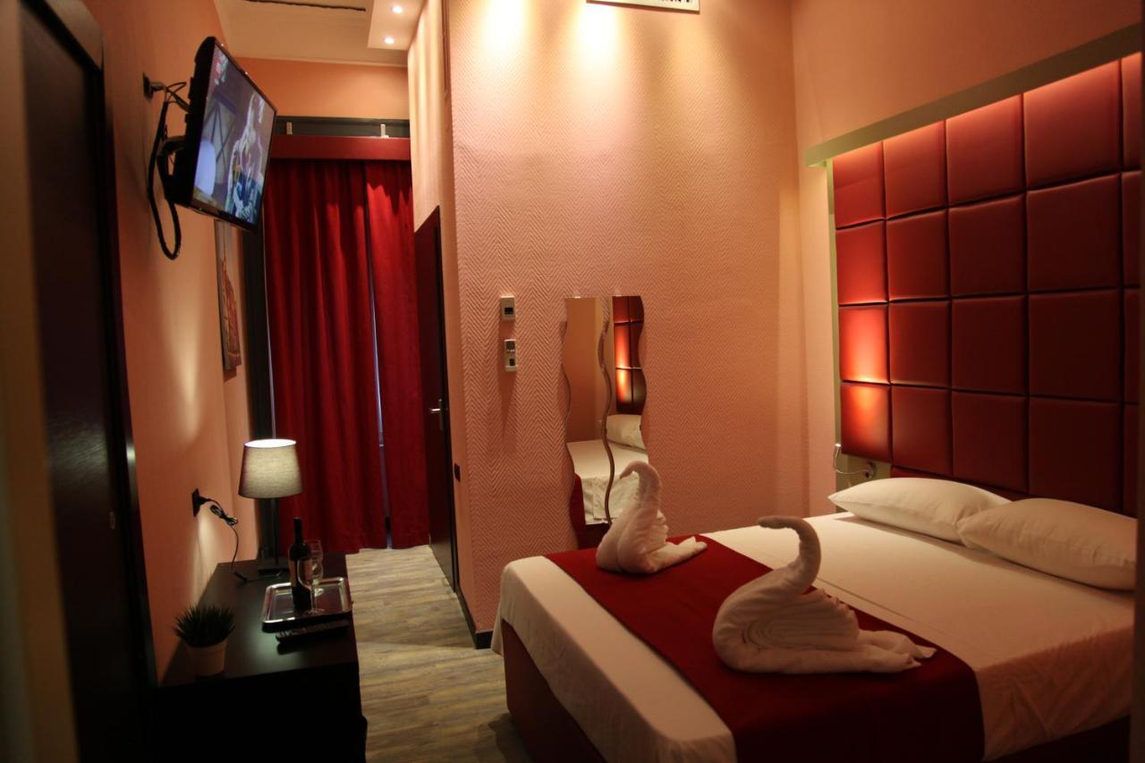 Dolce Vita Rooms & Breakfast Νάπολη Εξωτερικό φωτογραφία
